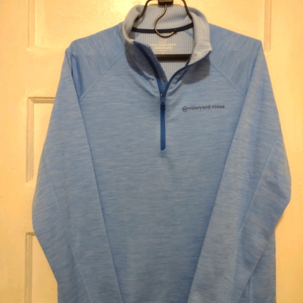 Men's performance top